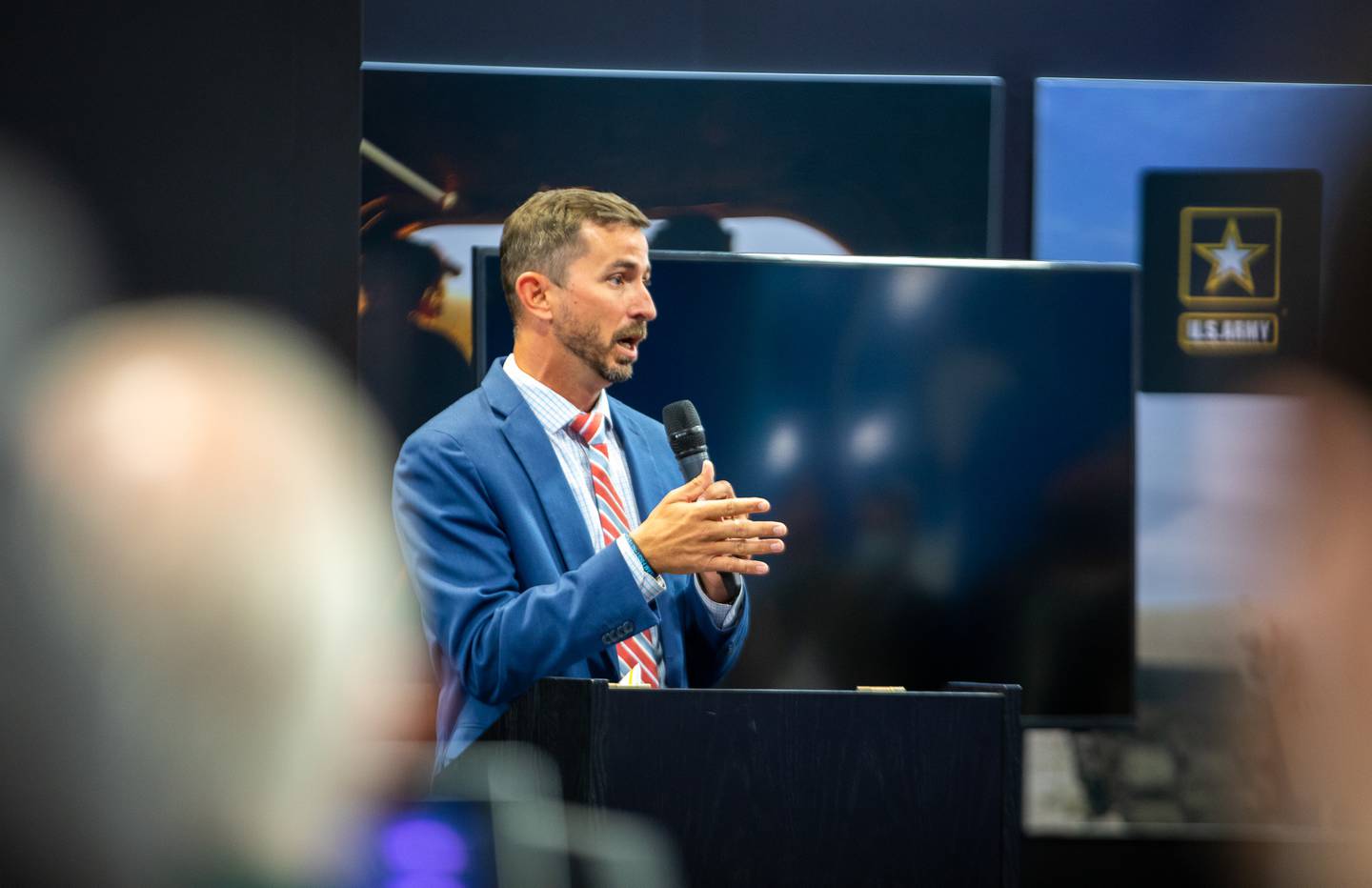 Mark Kitz speaks at an Association of the U.S. Army conference in 2021.